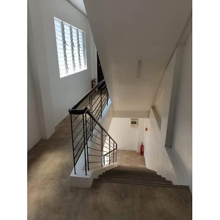 מלון Oyo 799 Ddd Habitat Iloilo מראה חיצוני תמונה